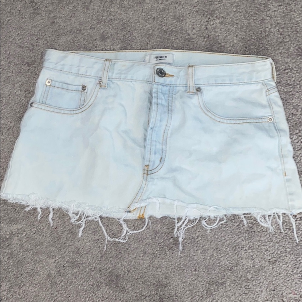 Light wash jean skirt